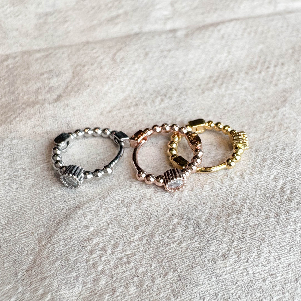 MP 135 ［サージカルステンレス］キュービックワンタッチリングピアス