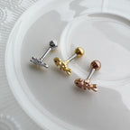 MN 151 ［サージカルステンレス］魚の骨ピアス