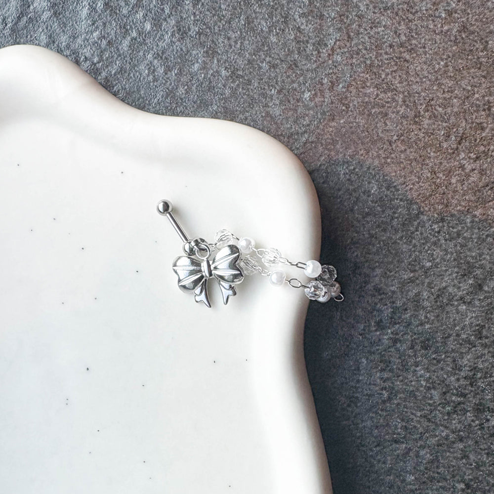 A2 216 ［サージカルステンレス］ビッグリボンドロップピアス