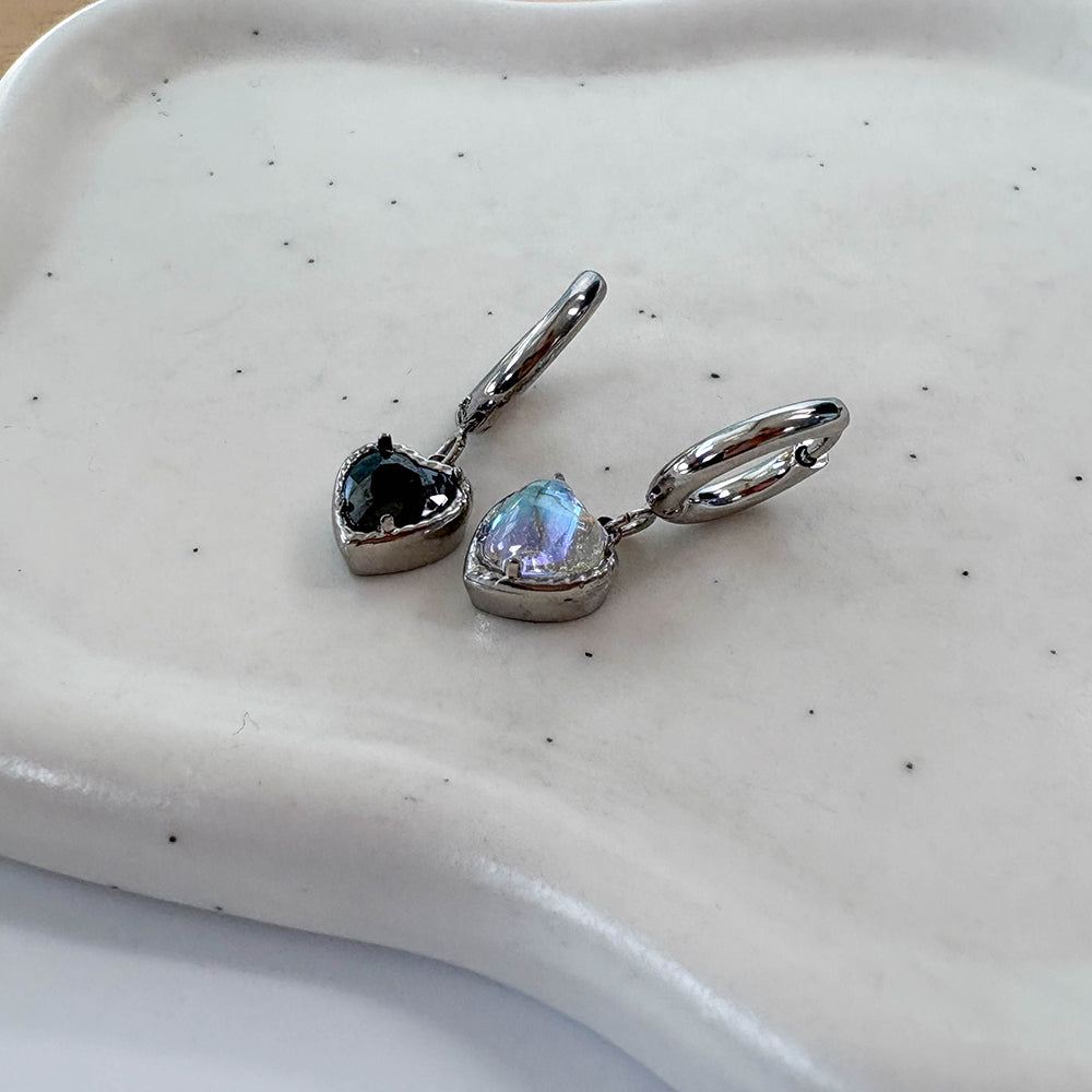B3 050 ［サージカルステンレス］リングドロップ丸いハートピアス