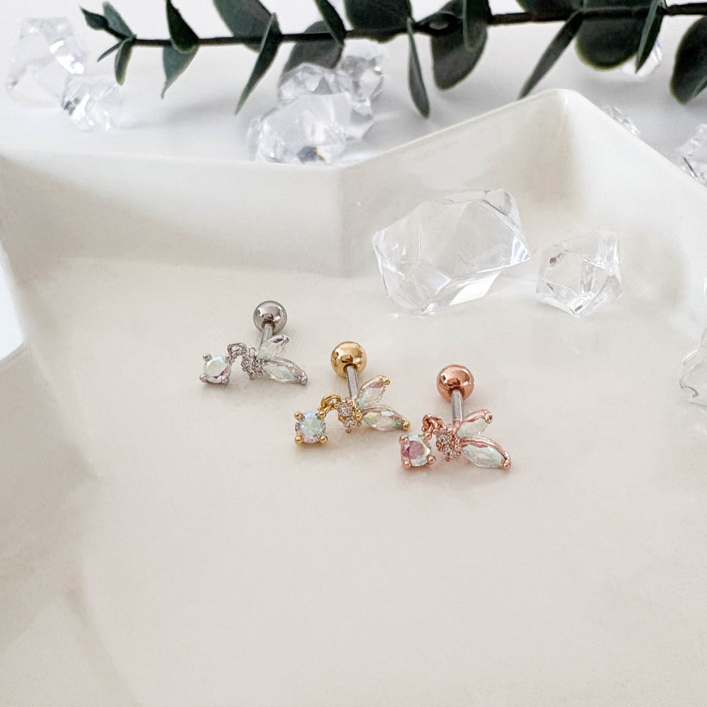 A8 245 ［サージカルステンレス］ドロップ蝶々ピアス