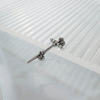 A2 243 アンティーク薔薇ナイフピアス