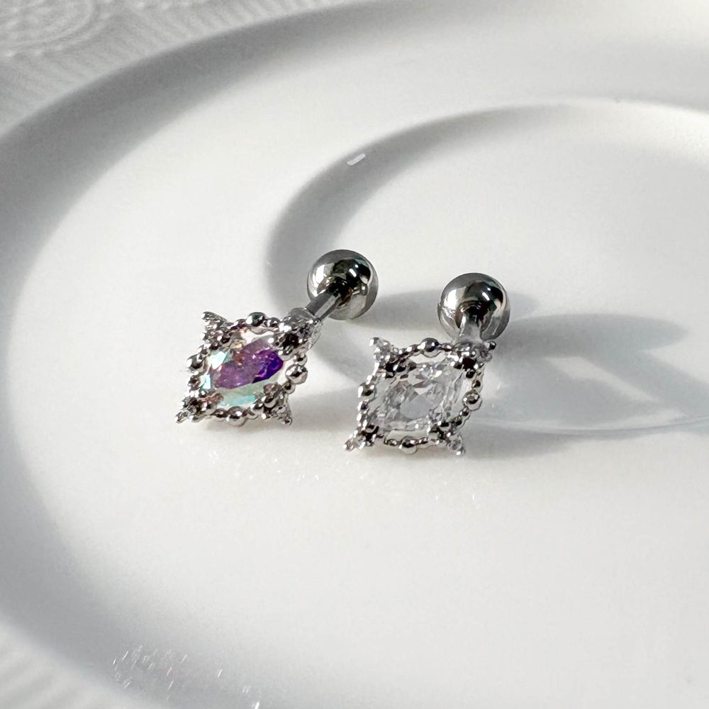 A5 067 ［サージカルステンレス］楕円形ストーンピアス