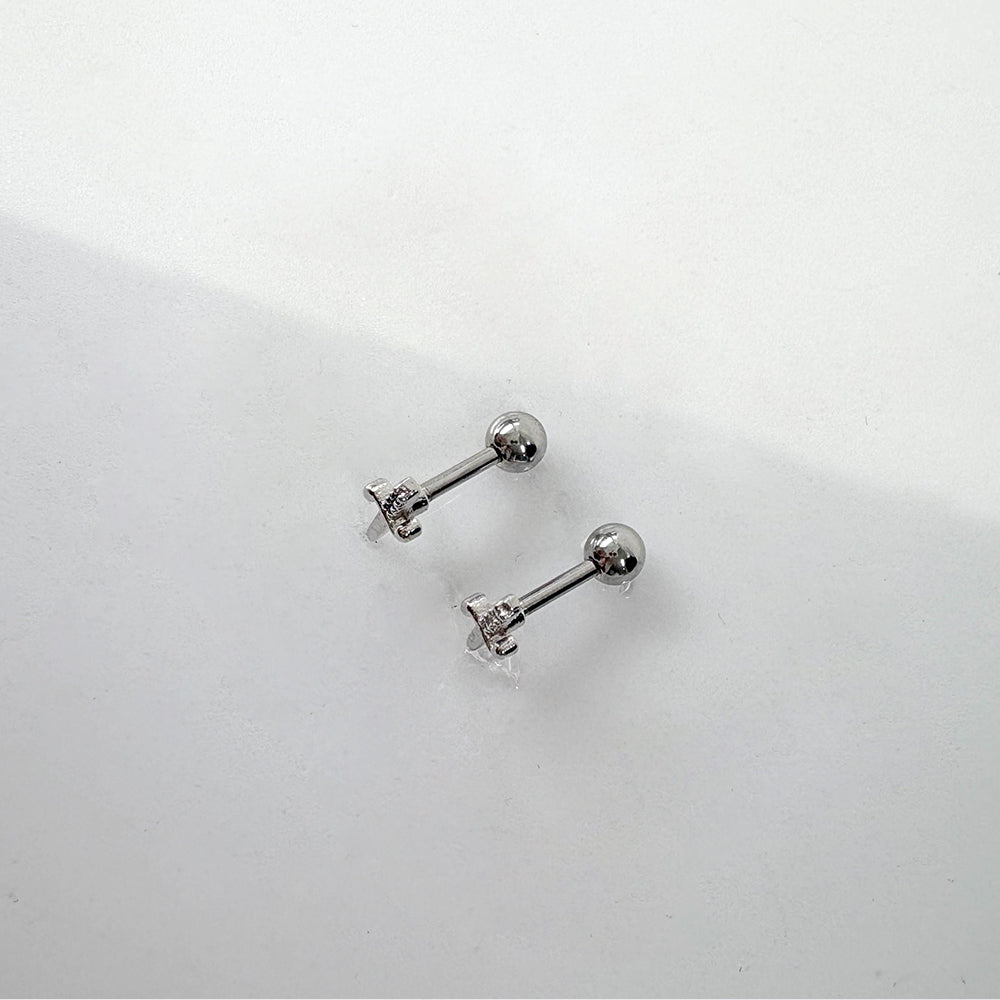 A2 246 ［サージカルステンレス］ナイフ剣ピアス