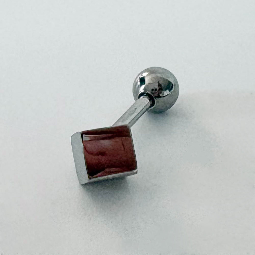 A9 134　［サージカルステンレス］ 四角＆ジッパーピアス