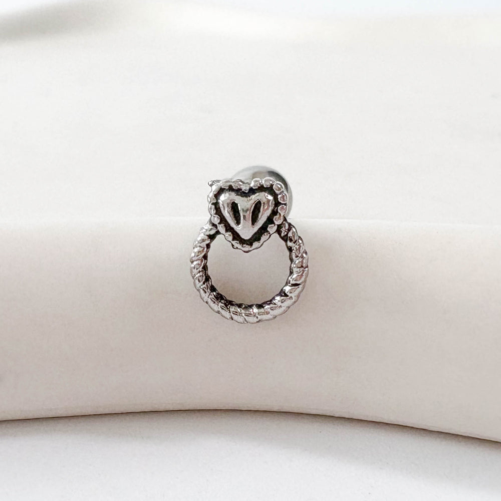 A2 227 　［サージカルステンレス］アンティークねじりリングハートピアス