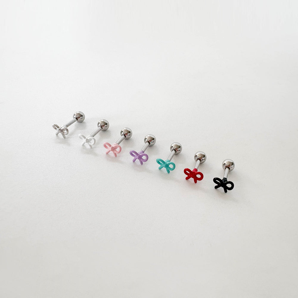 A8 241 [サージカルステンレス]　シンプルリボンピアス