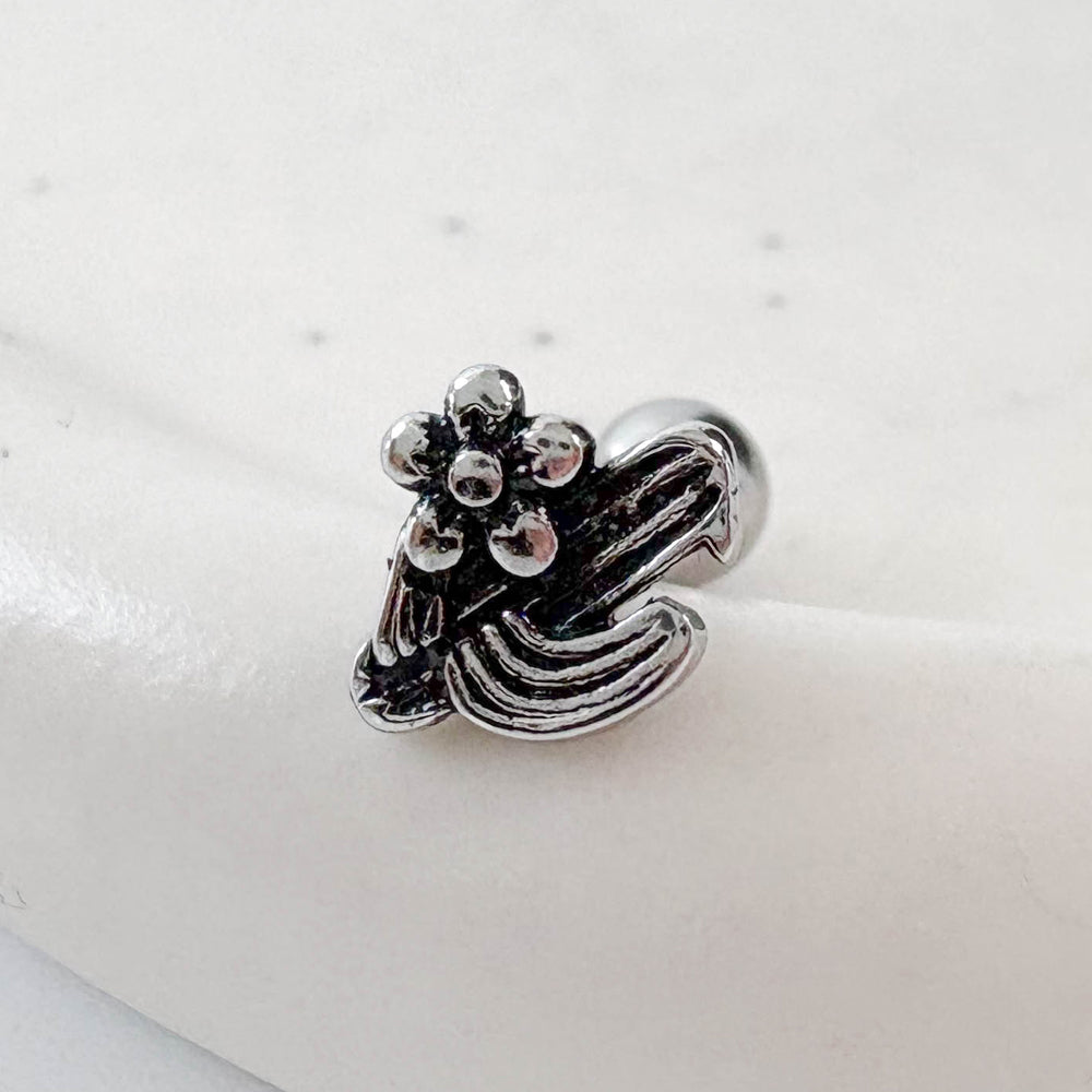 MV 069 ［サージカルステンレス］アンティーク花ピアス