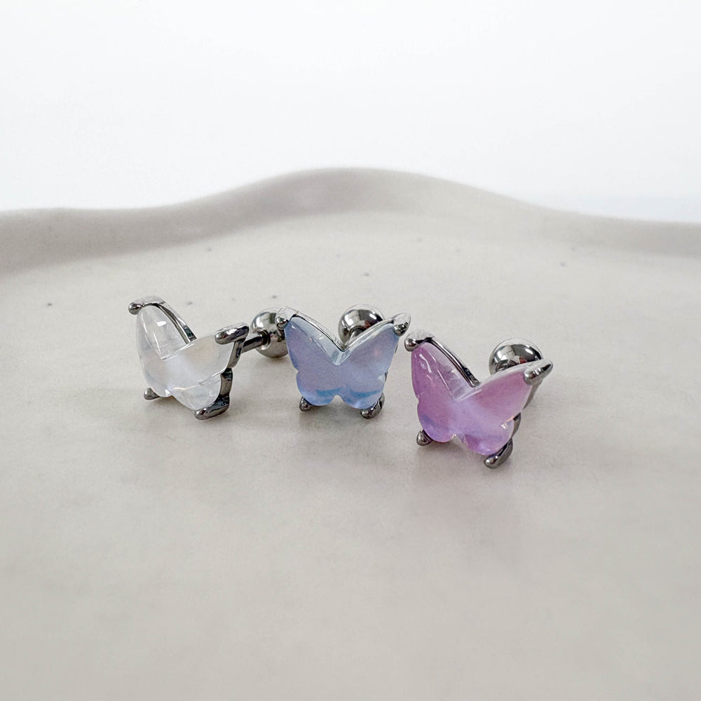 A3 077　［サージカルステンレス］　三色アクリル蝶々ピアス