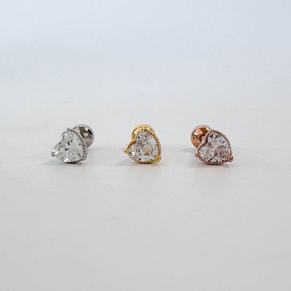 A8 238 ［サージカルステンレス］ハートピアス