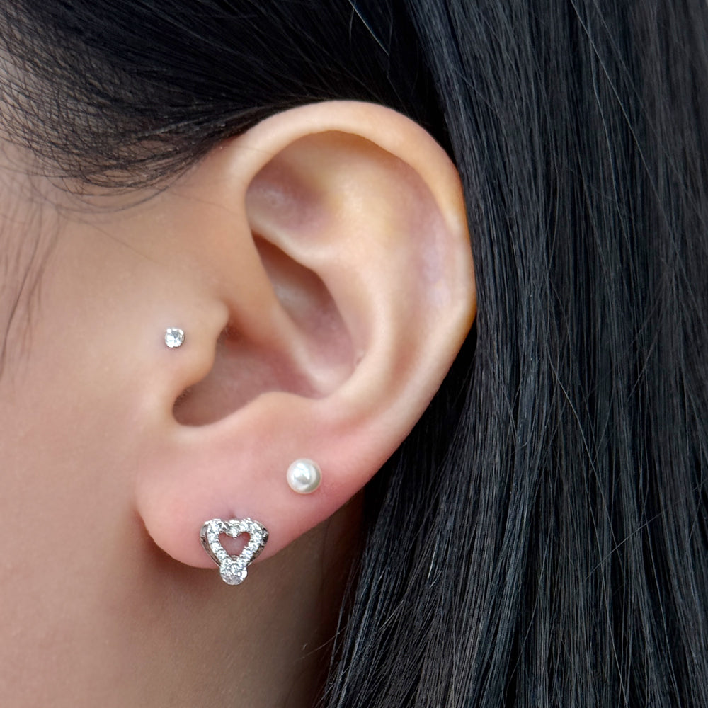 MP 055 ［サージカルステンレス］キュービックドロップハートピアス