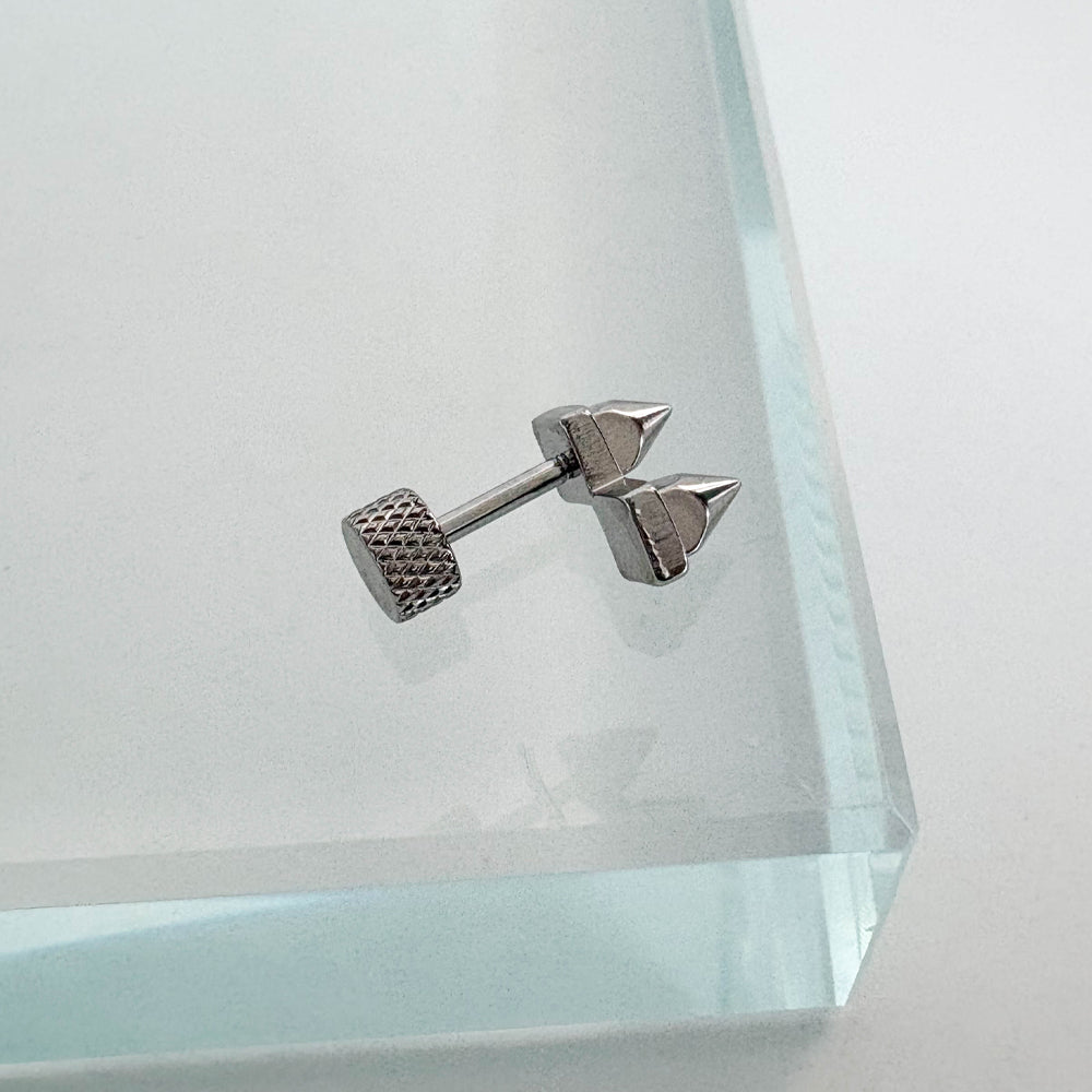 A9 243 ［サージカルステンレス］ダブルスパイクピアス
