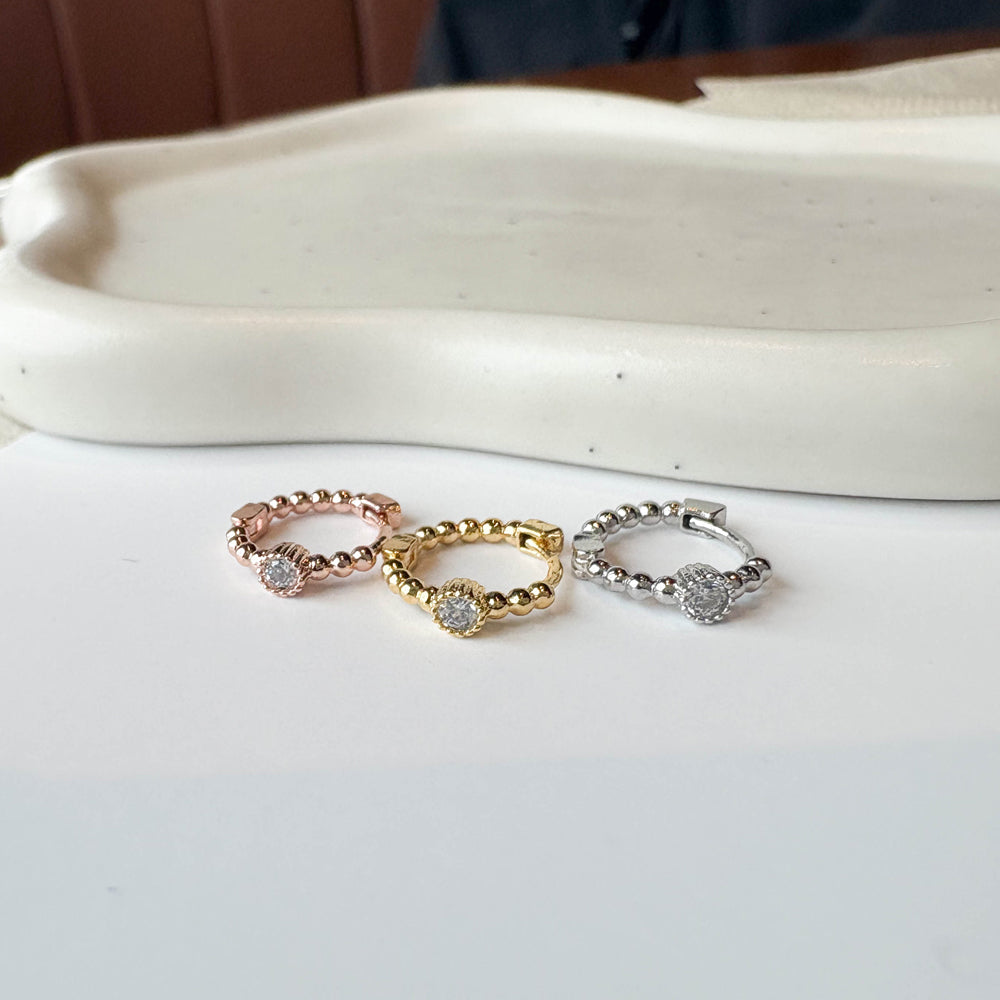 MP 135 ［サージカルステンレス］キュービックワンタッチリングピアス