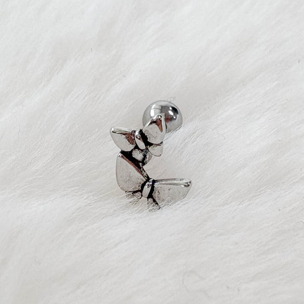 A2 253 ［サージカルステンレス］アンティーク蝶々ピアス