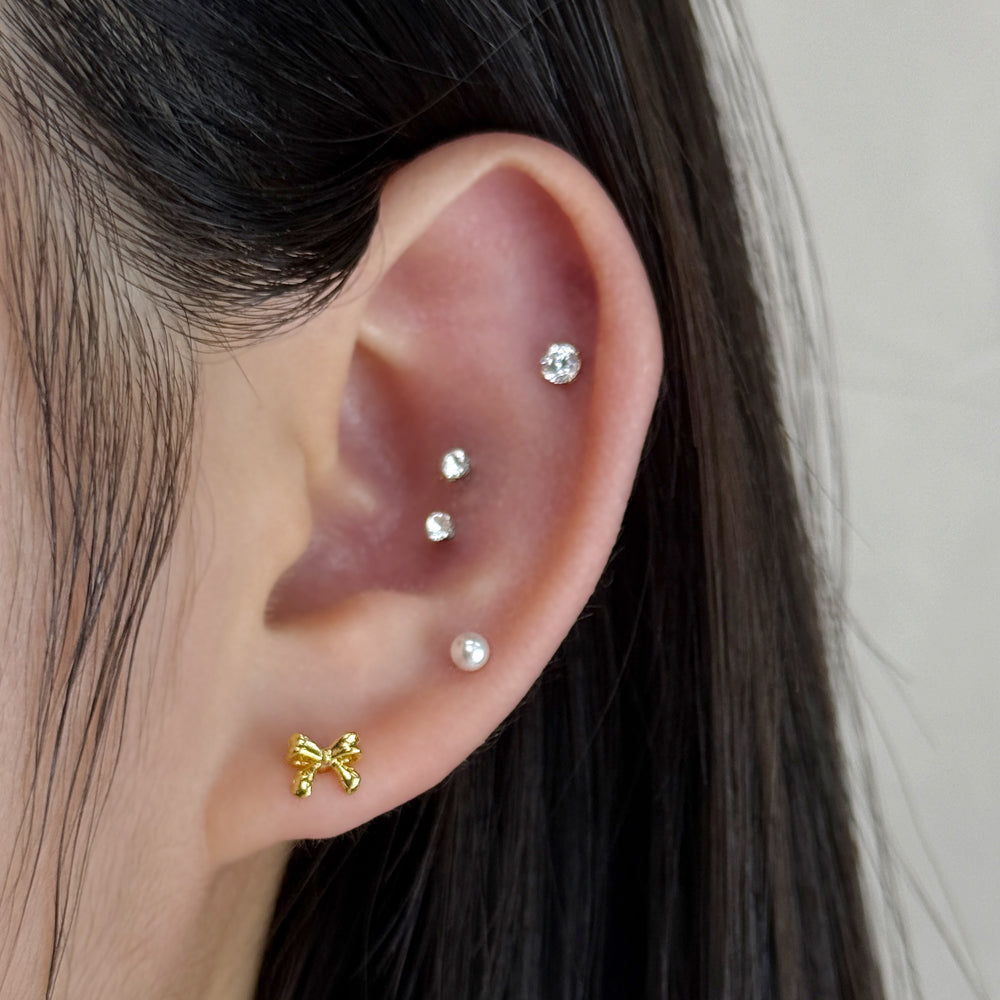 MN 185 ［サージカルステンレス］シンプルリボンピアス