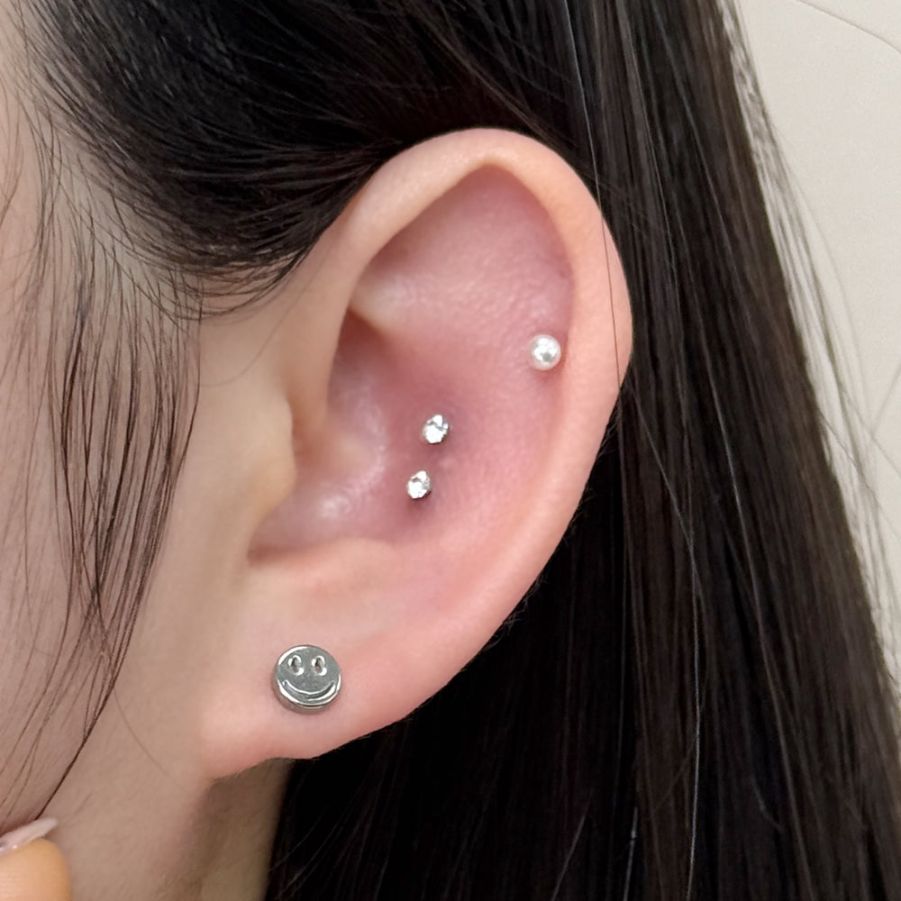 B3 002 ［サージカルステンレス］シンプルスマイルピアス