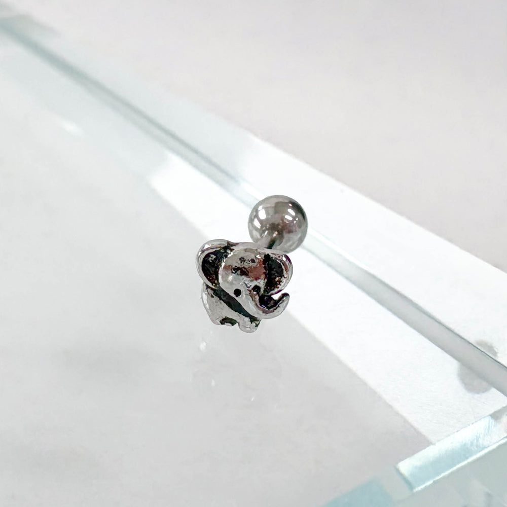 MV 068 ［サージカルステンレス］アンティークミニゾウピアス