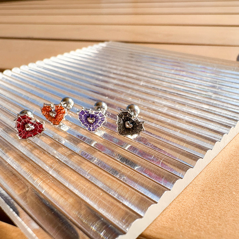 A5 279 ［サージカルステンレス］ハートスパイダーピアス