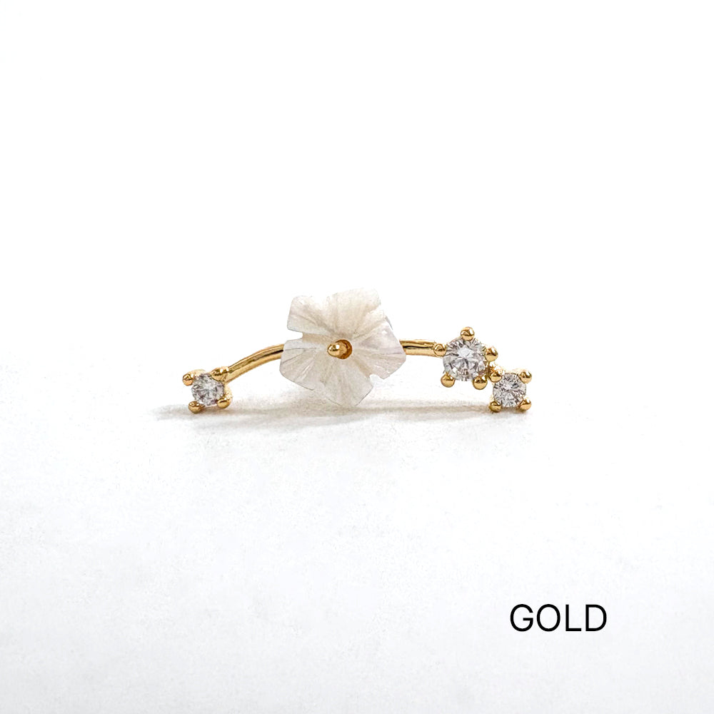 A10 034 ［サージカルステンレス］フラワーラインピアス