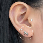 MN 181 ［サージカルステンレス］シルバーリボンピアス